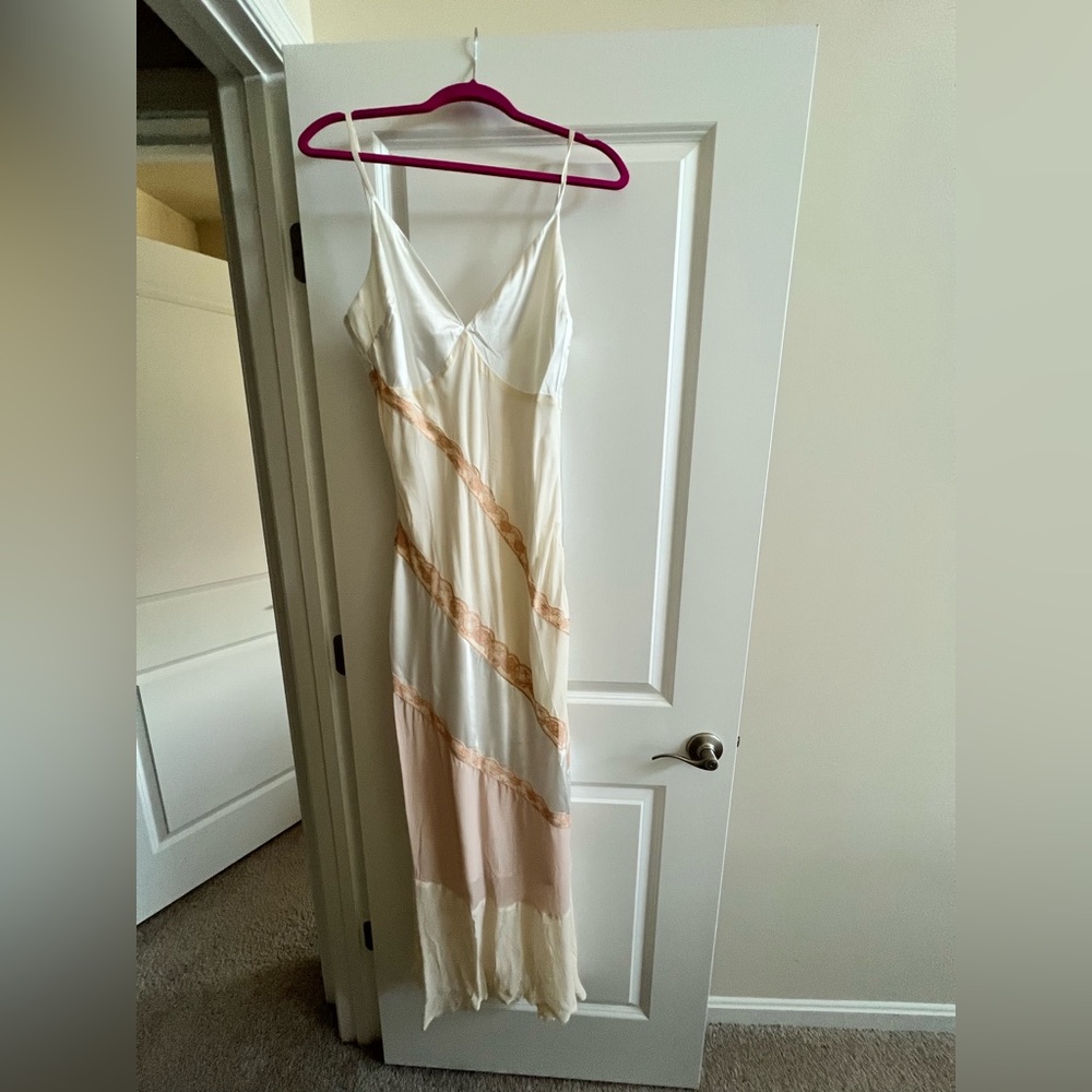 Lace/Satin Show Me Your Mumu